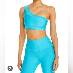 Alo airlift leggings and bra set